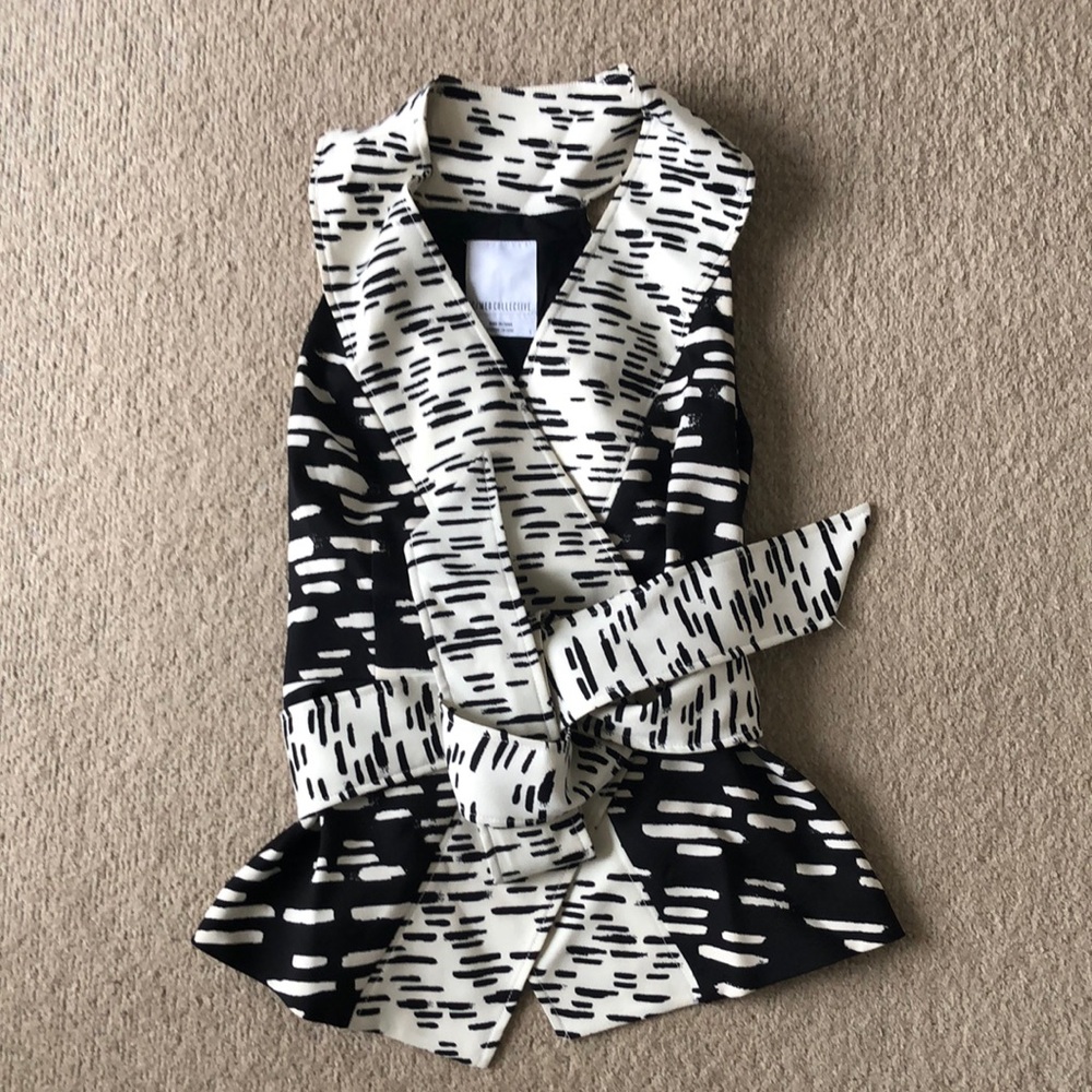 Anthropologie Brand Black and White Top with belt sash, Size Small